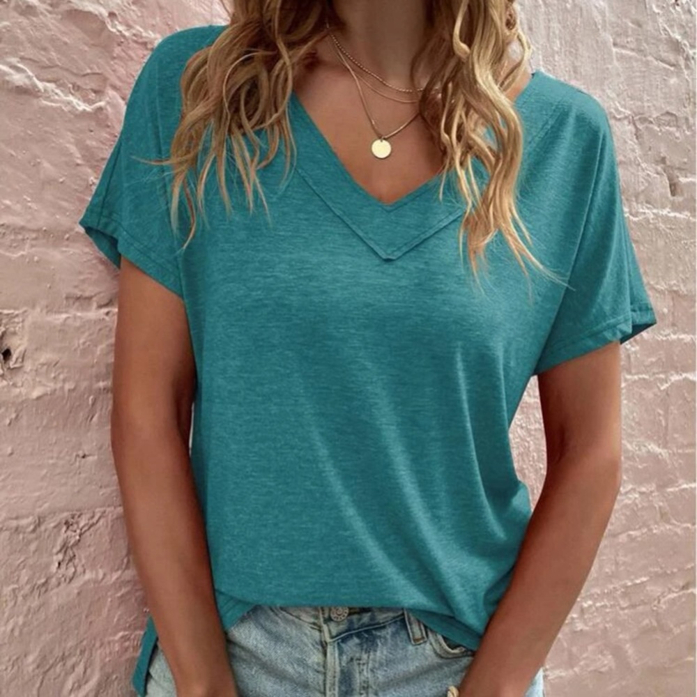 Black V Dolman Sleeve Top - Picture 16 of 16